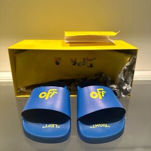 Toddler off white slides